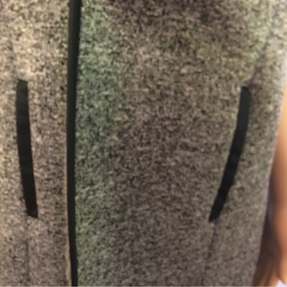 Johnston and Murphy Faux Fur Lined Long Vest Size Large in Excellent Con… - Picture 5 of 8